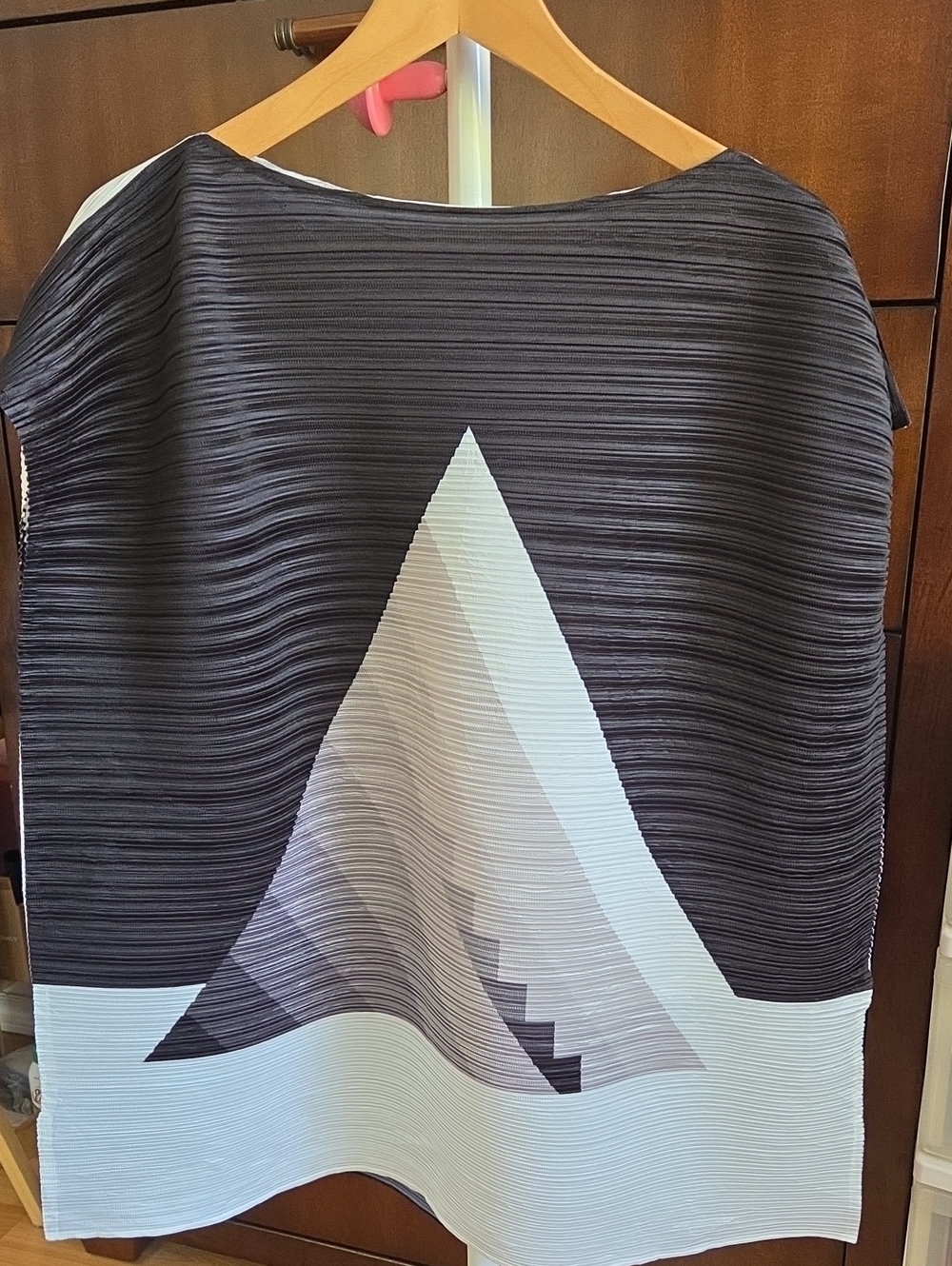 Issey Miyake X Ikko Tanaka"The Pyramid Series"